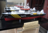 custom made model of 81.5米引航船